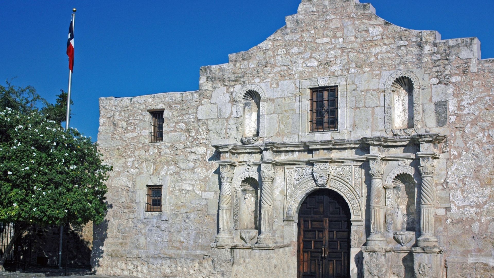 Knowledge Plus Episode 03 What is the Alamo