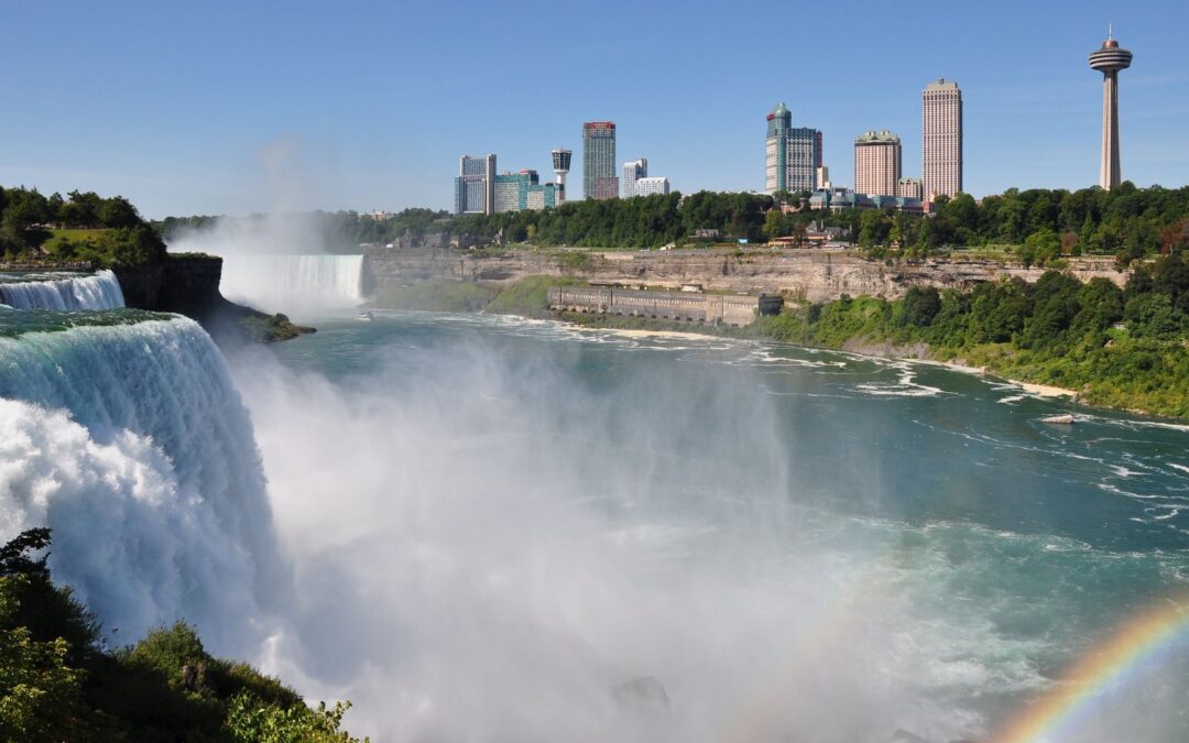 Niagara Falls | Short Reads