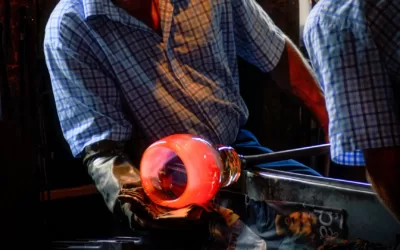 Exploring the Enchanting Realm of Glassblowing: An Artistic Odyssey